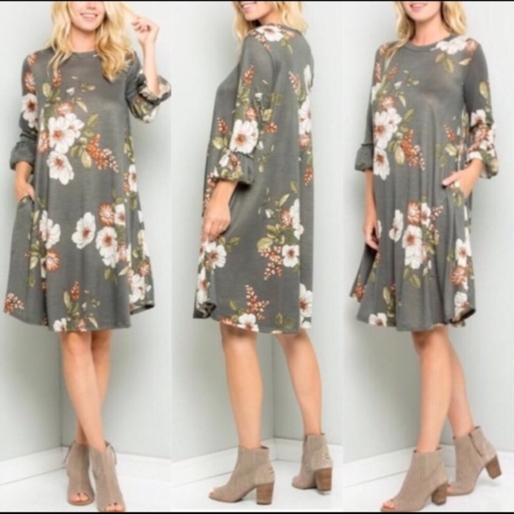 ✨ NEW ✨ Ultra-Soft Sage Green Floral Flowy Over-Sized Dress